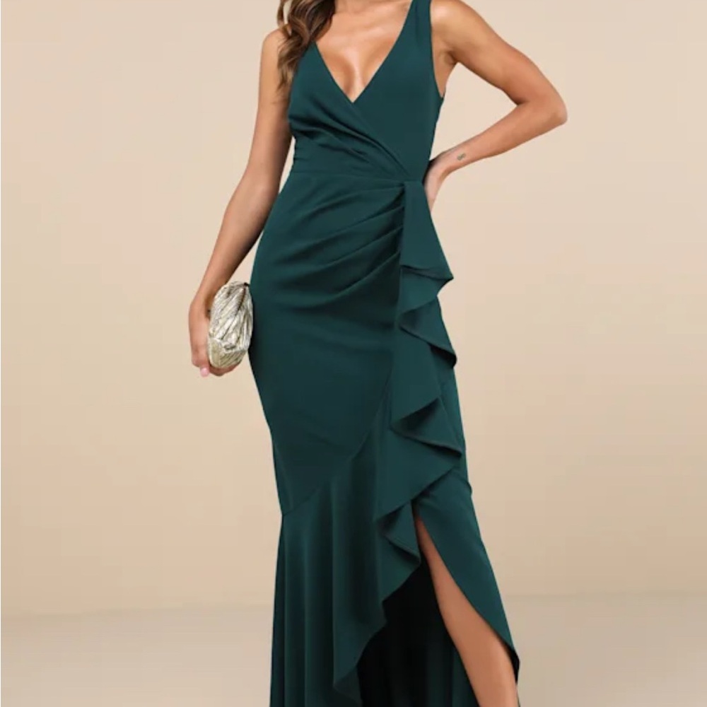 Lulu's Emerald Ruffle Wedding Dress